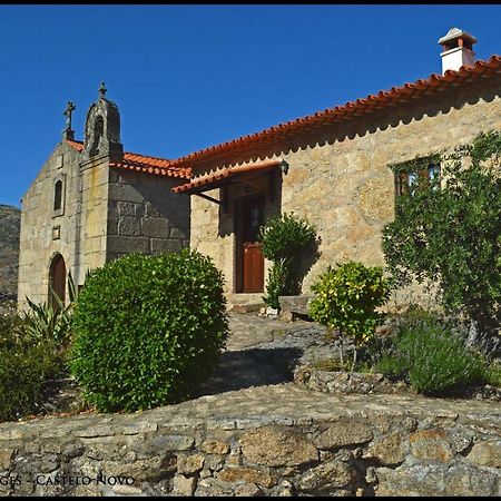 Castelo Cottages Castelo Novo Bagian luar foto