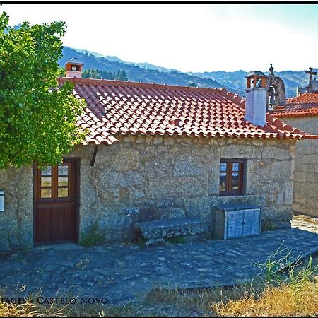 Castelo Cottages Castelo Novo Bagian luar foto