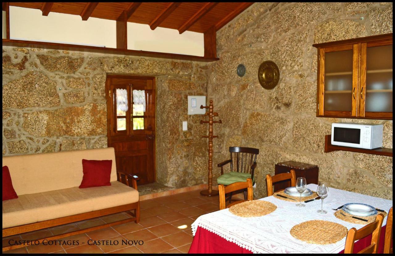 Castelo Cottages Castelo Novo Bagian luar foto